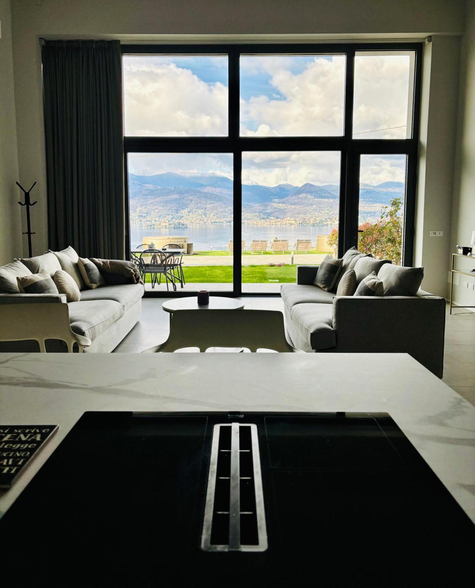 Panorama Loft Apartments Stresa Eksteriør bilde